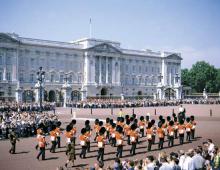London - Chainging the Guard at Buckingham Palace