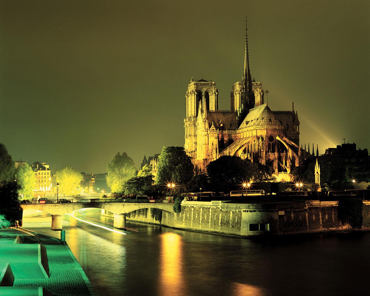 Paris - Notre Dame Cathedral Wallpaper #2 1280 x 1024 
