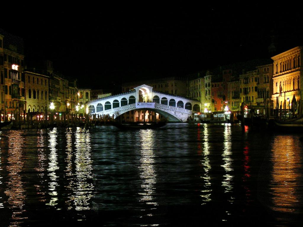 Venice - Rialto Bridge Wallpaper #2 1024 x 768 