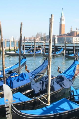 Venice - Gondolas Wallpaper #3 320 x 480 (iPhone/iTouch)