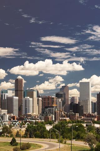 Denver - City Skyline Wallpaper #1 320 x 480 (iPhone/iTouch)